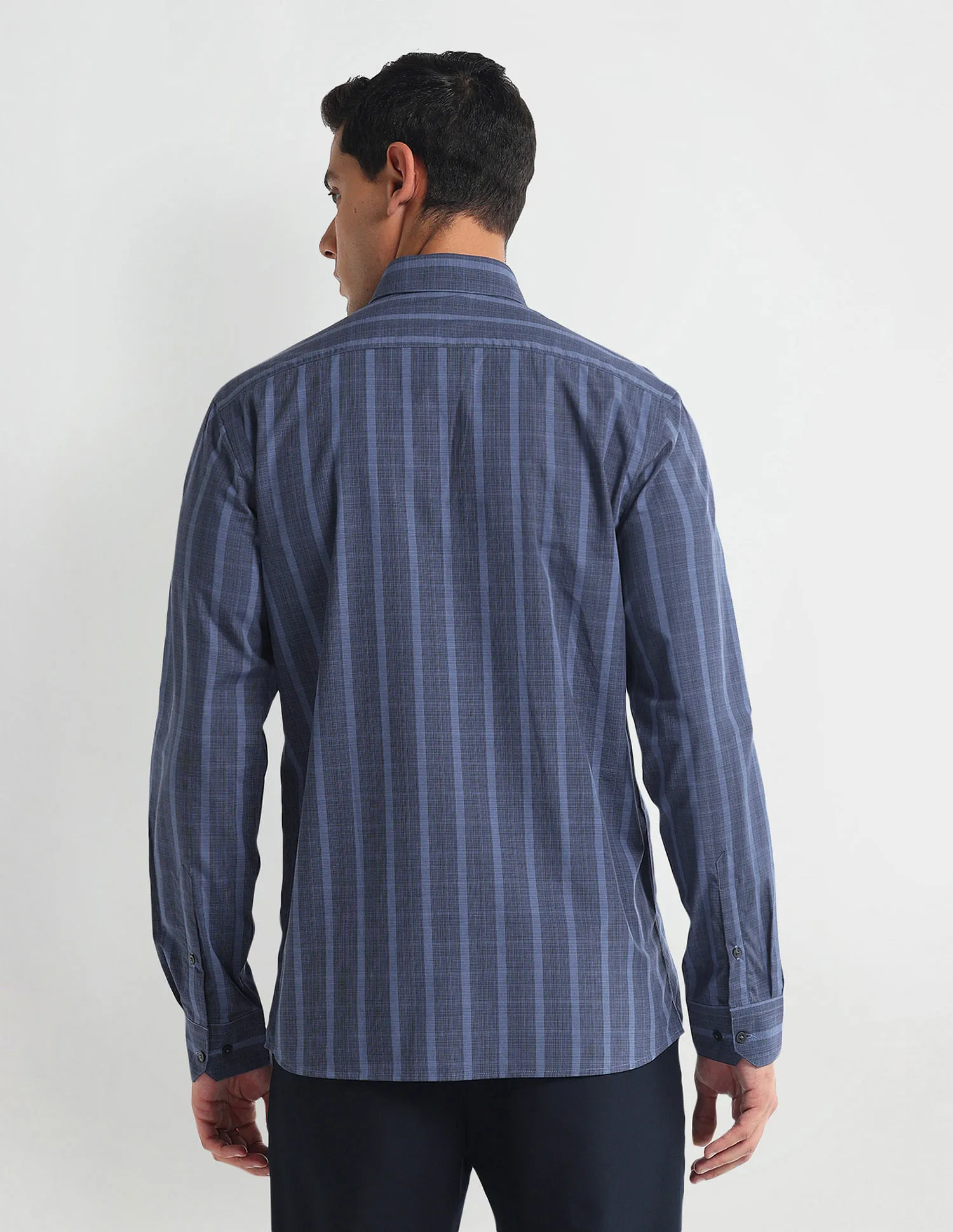 Arrow Pure Cotton Manhattan Slim Fit Shirt