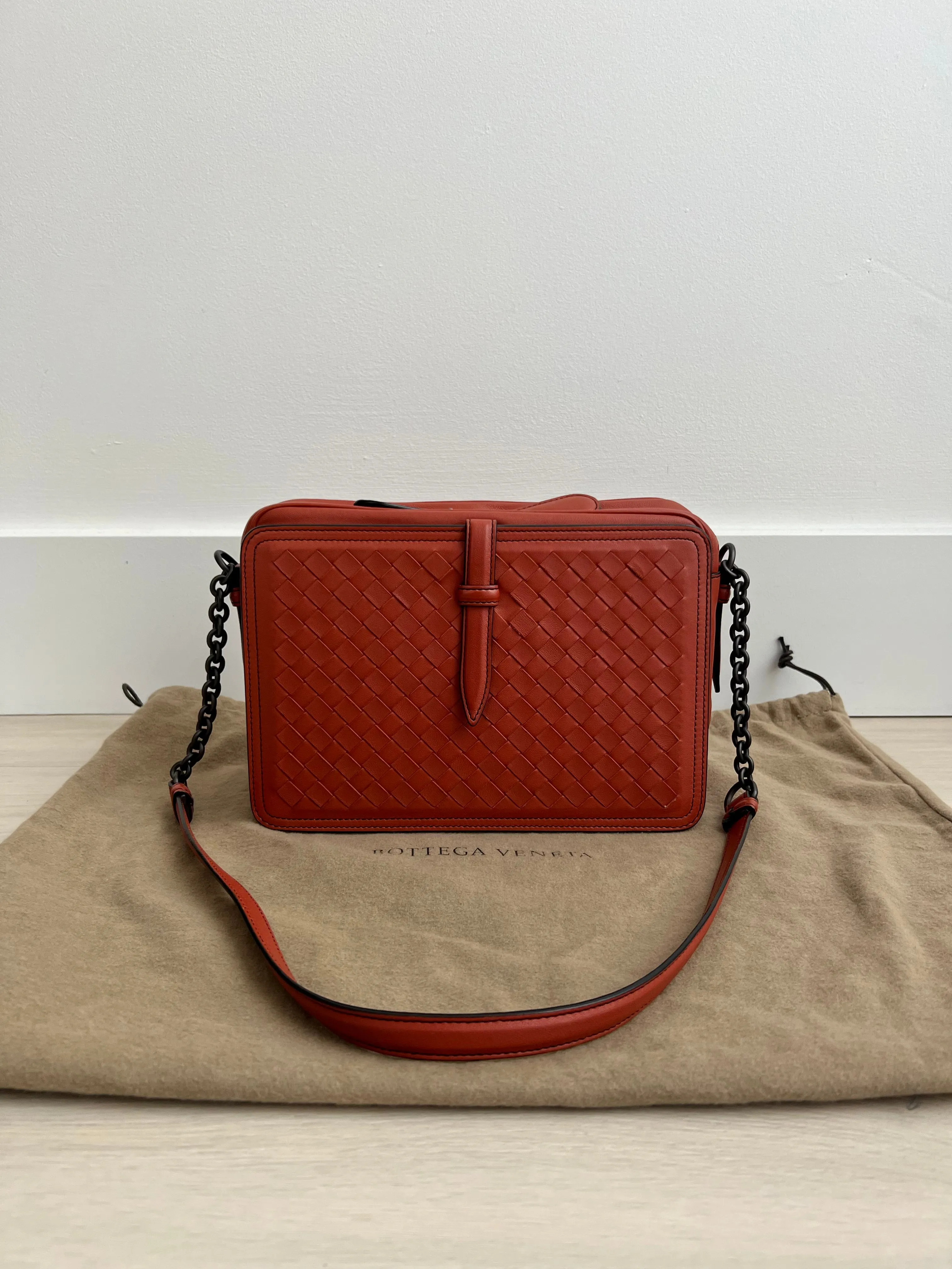 Bottega Veneta Intrecciato Camera Bag