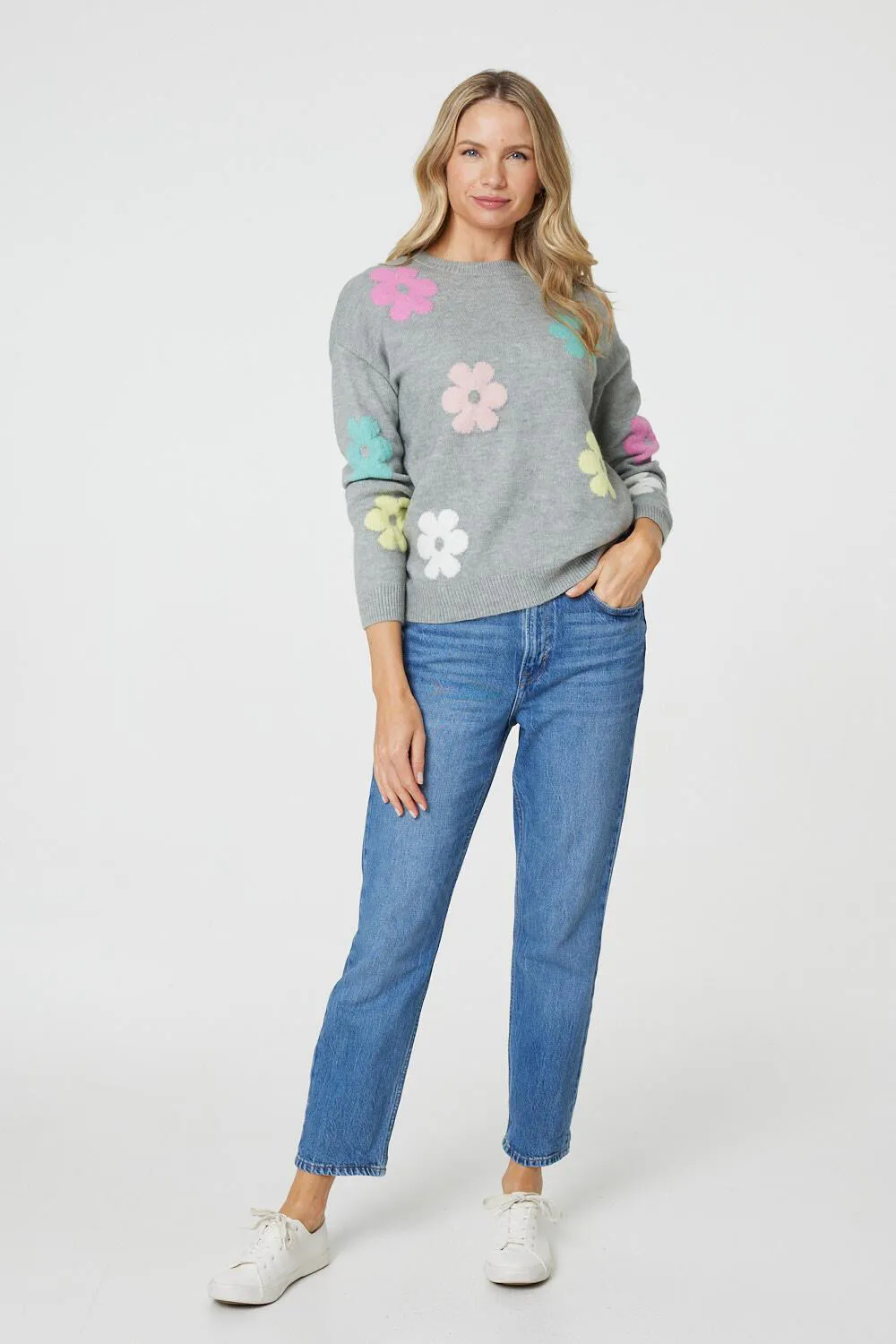 Izabel London – Floral Long Sleeve Knit Pullover