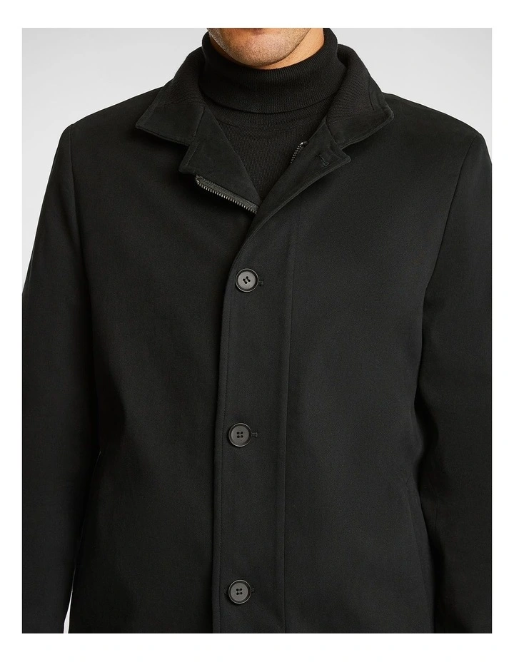 Palace Coat in Black